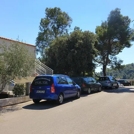 Apartment By The Sea Brna, Korcula - 9139 Brna